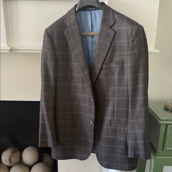 Elegant Brown Plaid Blazer